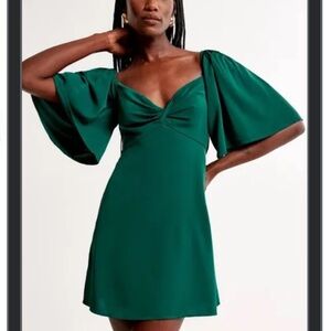 Abercrombie & Fitch Green Angel Sleeve Mini Dress with skort built in m